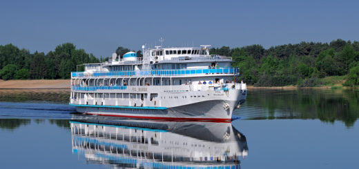 Круизный туризм России